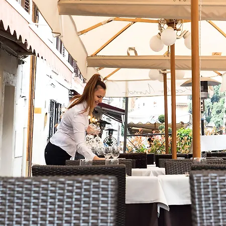 Affittacamere Lux In 3*