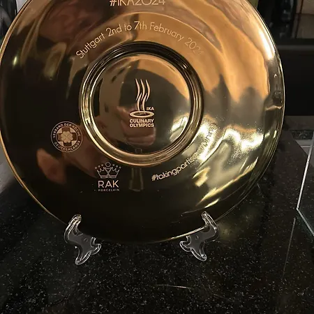 Lux In Πανσιόν 3*