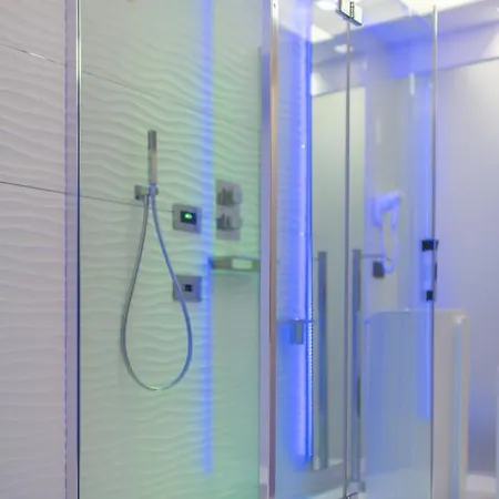 Lux In Πανσιόν