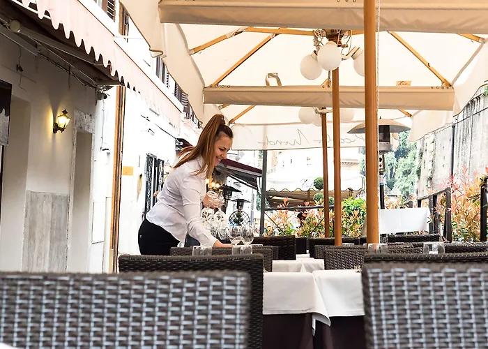 Πανσιόν Lux In 3*