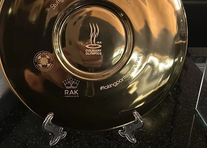 Lux In Πανσιόν 3*