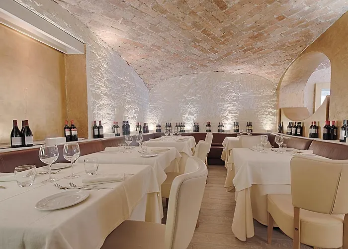 Lux In Πανσιόν 3*